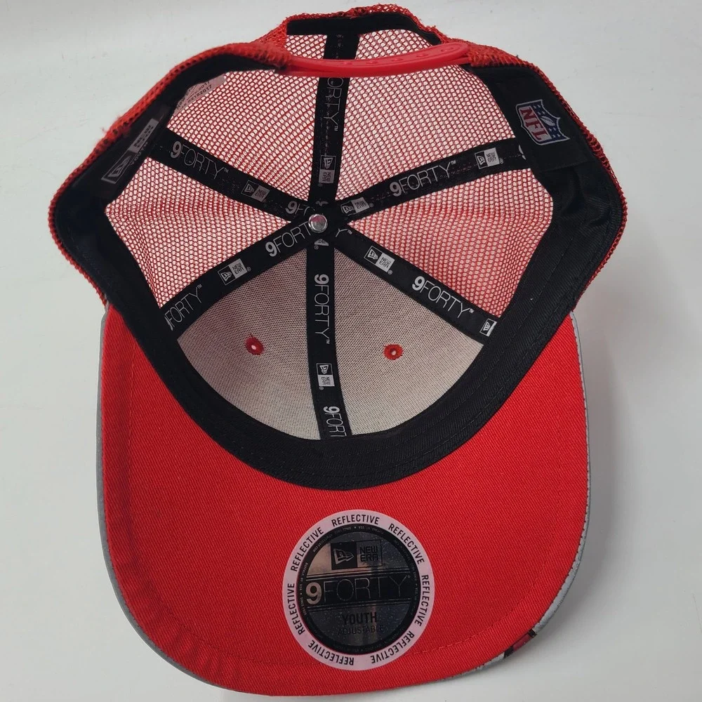 Youth Tampa Bay Buccaneers Hat Snapback Trucker Mesh New Era 9Forty Red Gray NFL